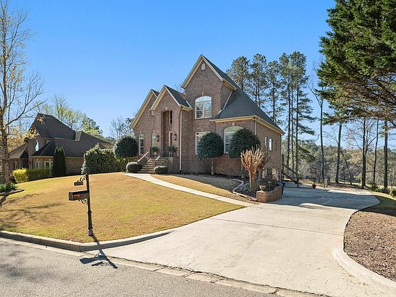 3rd image of 6315 Hunters Creek Dr