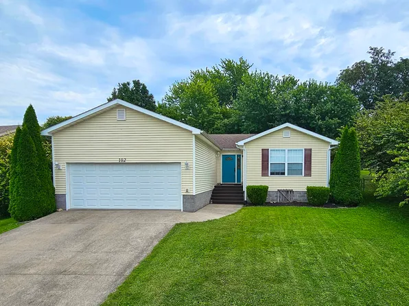 102 Fox Chase, Danville, KY 40422
