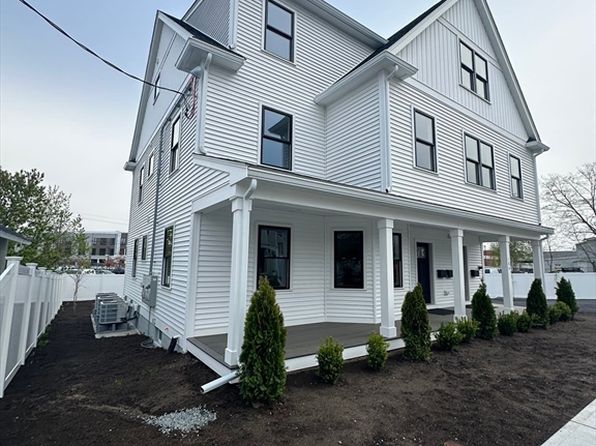 106 Broadway #1, Salem, MA 01970