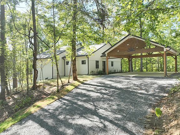 4th image of 1130 County Road 135 E