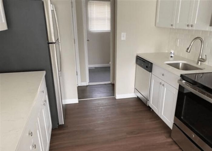 2nd image of 26 Harvey Ln