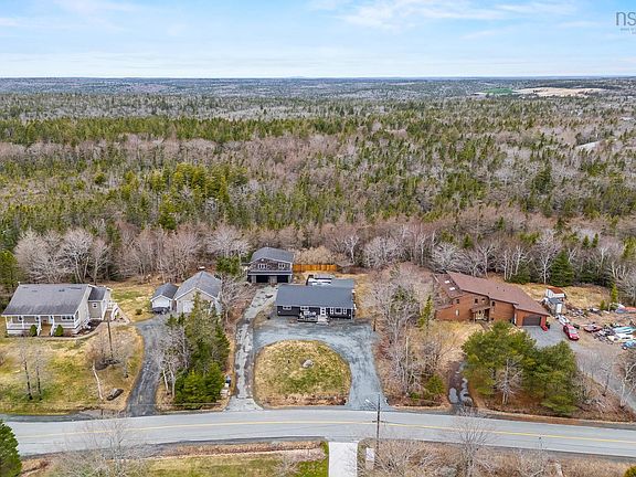 3rd image of 345 Whitehead Rd