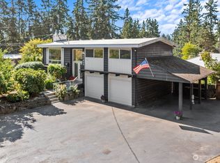 17022 65th Pl W, Edmonds, WA 98026