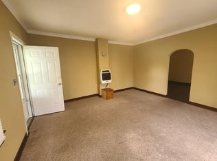 525 S Kingshighway St #A, Sikeston, MO 63801