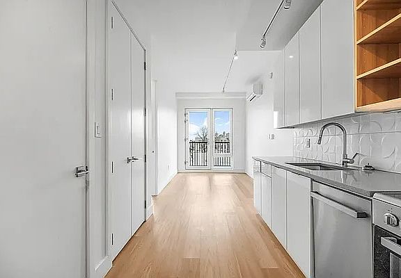 2nd image of 1457 Flatbush Ave #315