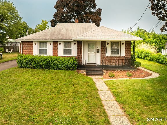 2nd image of 21 Stillwell Drive