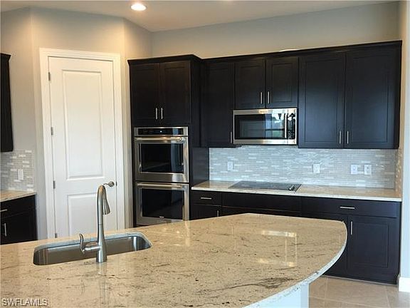 4th image of 12567 Fairington Way