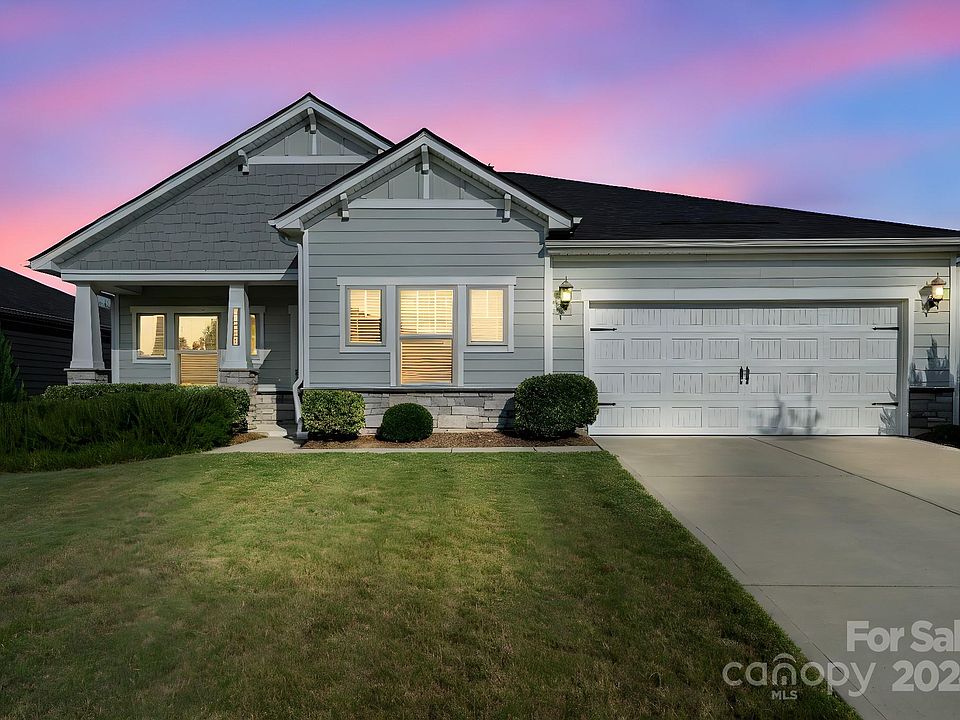 1st image of 15040 Batteliere Dr