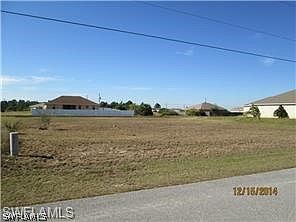 1st image of 2037 Churchill Ave