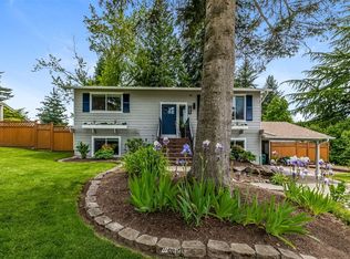 7805 NE 145th St, Kirkland, WA 98034