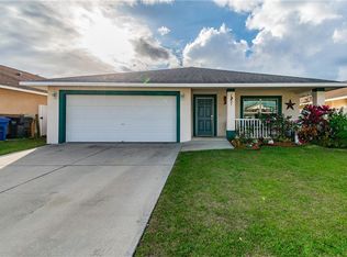 15421 Winter Breeze Ln, Wimauma, FL 33598