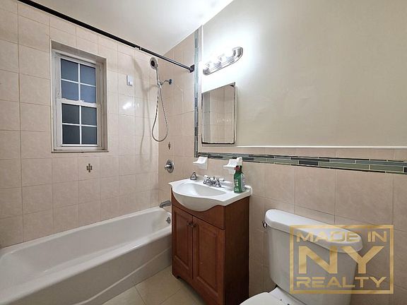 5th image of 140-18 Burden Cres #2O8