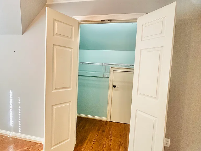 401 Wyndham Hall Ln — Photo 42