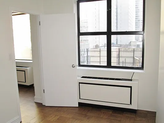 Rented by Keller Williams NYC | media 26