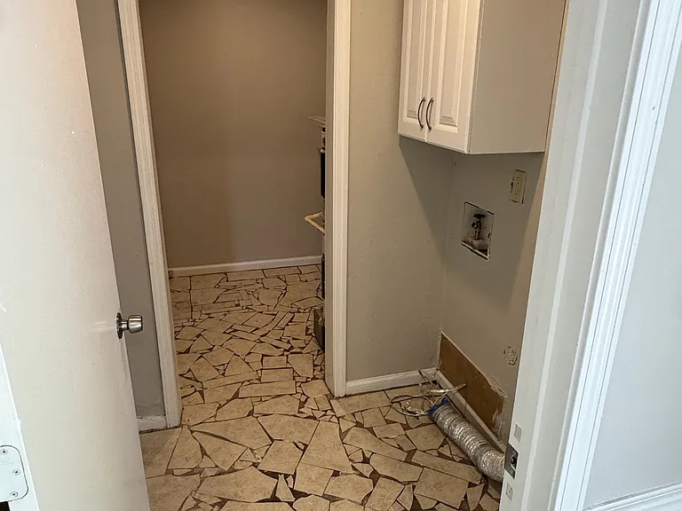 4001 30th Pl — Photo 8