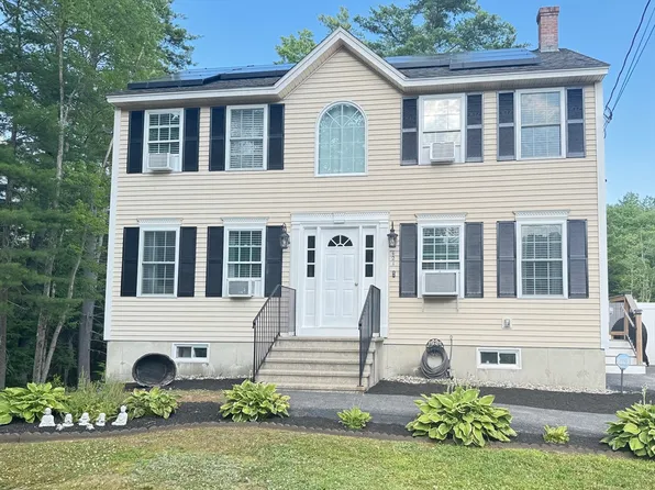 421 School St, Winchendon, MA 01475