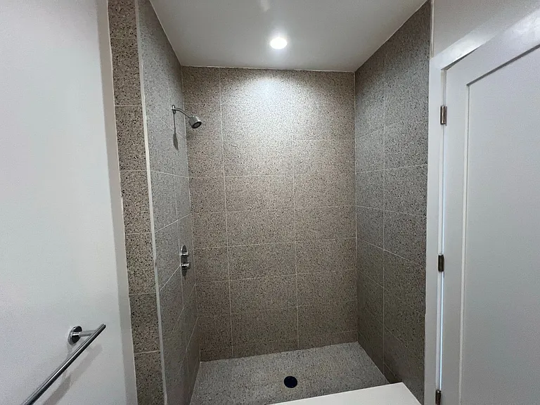 Century Tuer: Unveiling Our Exclusive Boutique Residences — Photo 45