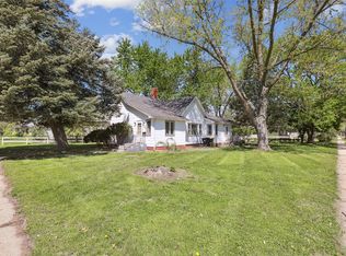 902 Rapids St, Adel, IA 50003