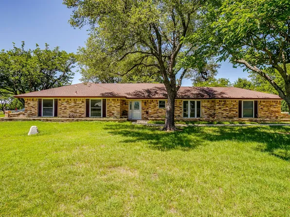 1804 Impala Dr, Crowley, TX 76036