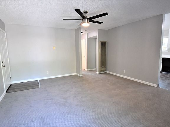 4th image of 1530 22nd St #4