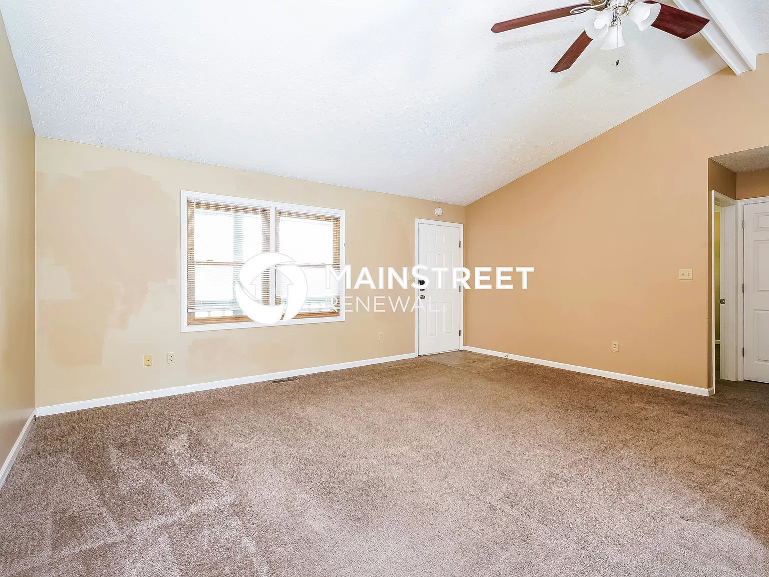 1466 Maria Ave — Photo 3