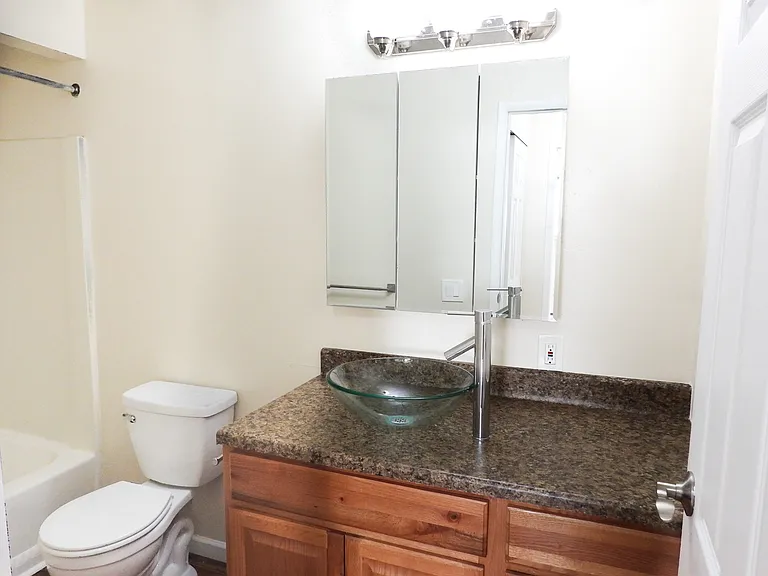 The Meadows Apartments — Photo 7
