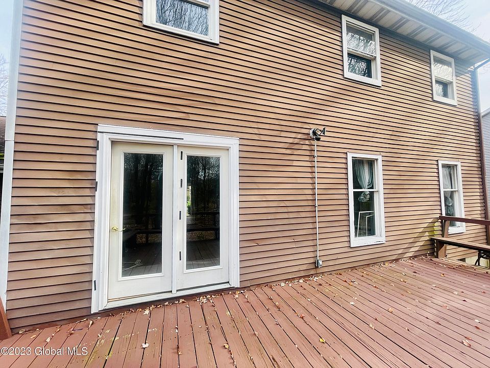 14 Southbury Rd, Clifton Park, NY 12065 Zillow