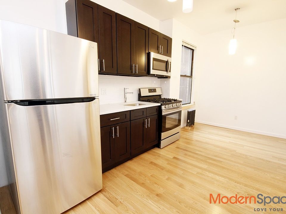 1st image of 2503 30th Ave #3F