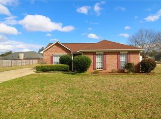 24 Alexander Loop, Phenix City, AL 36869