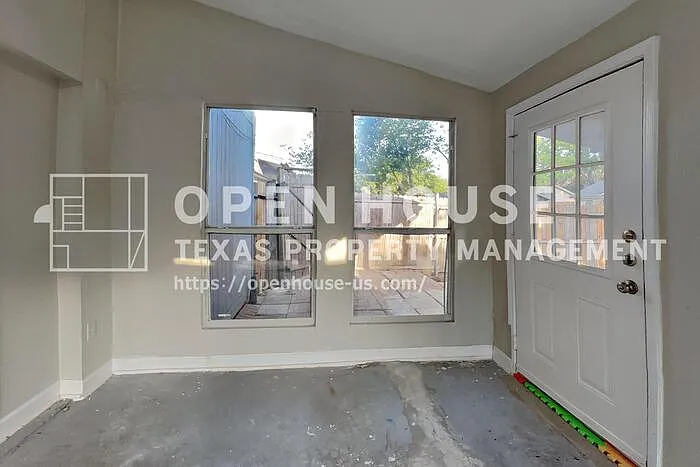 3413 Castle Rock Ln — Photo 19
