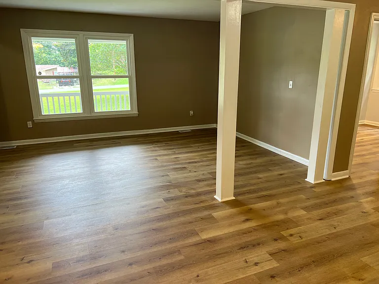 1217 Pennywood Dr — Photo 5
