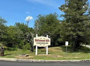 232 Concord Ln, Middletown, NY 10940