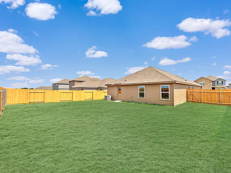18525 Quiet Range Dr — Photo 20