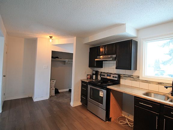 2nd image of 2537 135th Ave NW