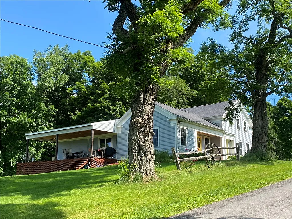 155 John Hill Rd photo 1