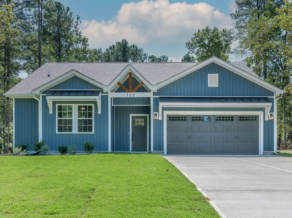 102 Oklahoma Dr, Louisburg, NC 27549