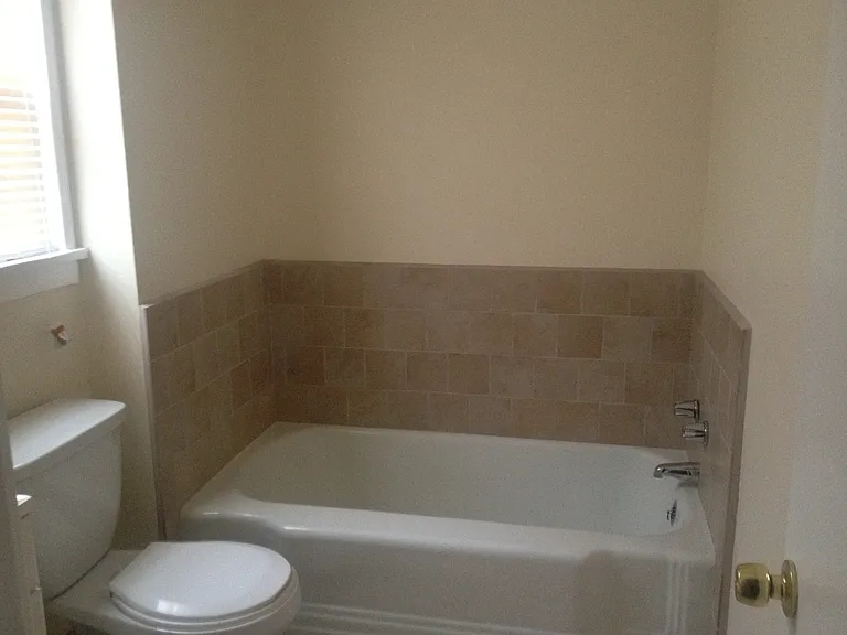 bathroom - stand alone tub