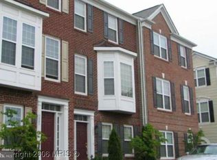 5005 Cool Fountain Ln, Centreville, VA 20120
