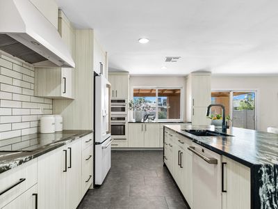 1728 S Rogers Cir, Mesa, AZ, 85202