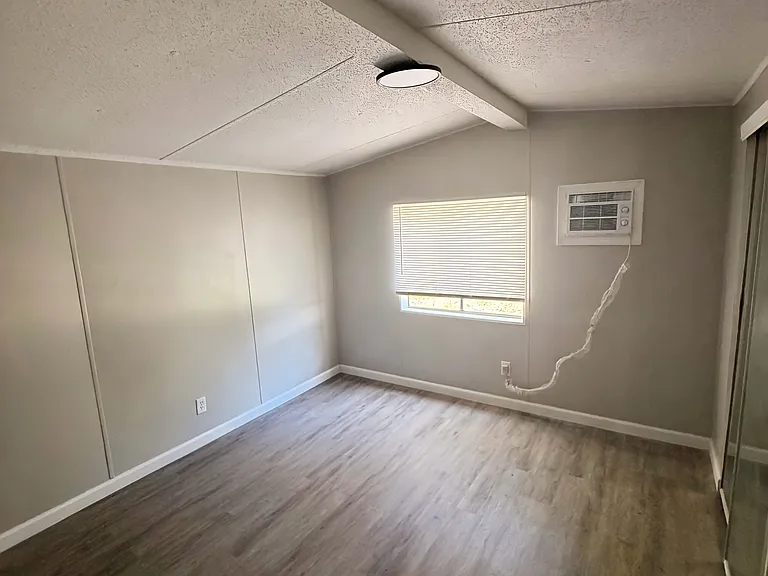18 Deerwood Dr — Photo 6