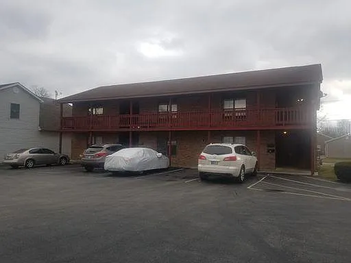 317 Broadway St #2