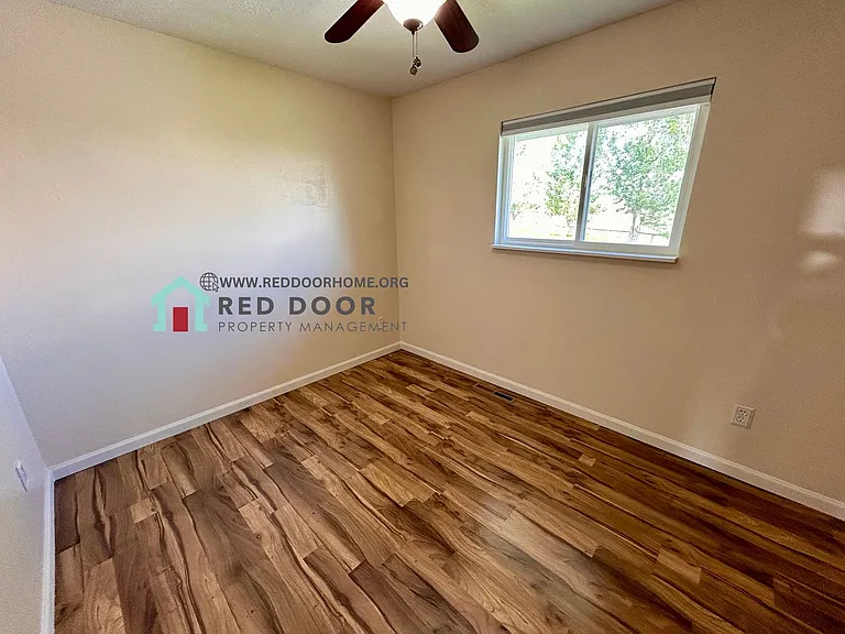 432 Beaverhead Ct — Photo 12