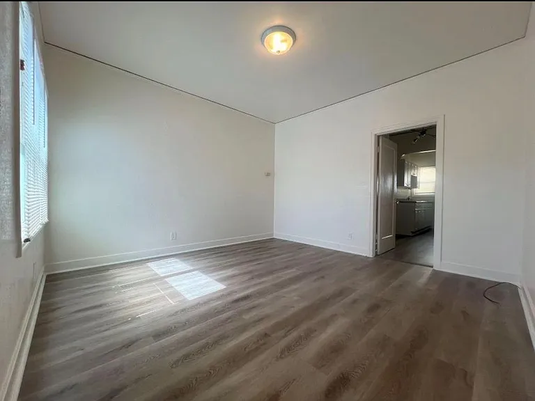 747 S Livermore Ave — Photo 3