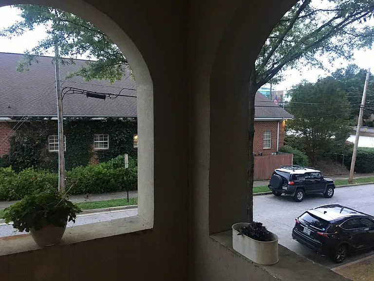 801 E North St #6 — Photo 6