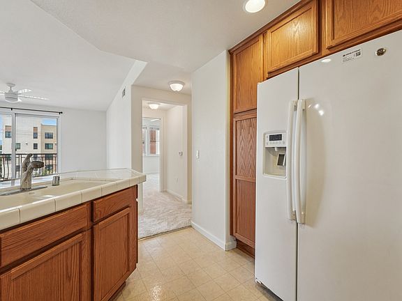 3rd image of 809 Auzerais Ave Unit 329
