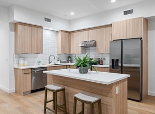 13857 Leffingwell Rd #203, Whittier, CA 90604