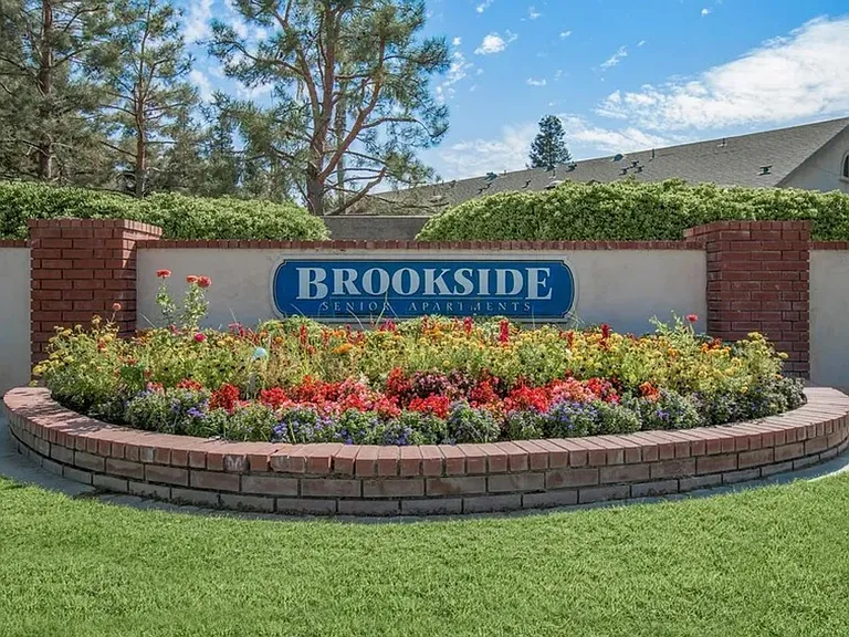 Brookside Senior Apts. — Photo 10