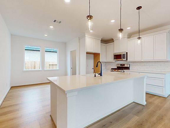 5th image of 21815 Sunshine Cove Ln