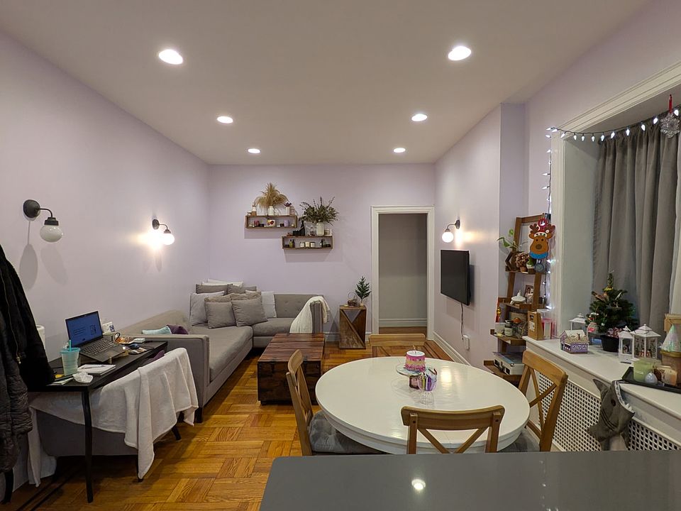 1st image of 2 Marine Ave APT 1