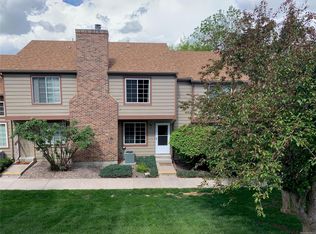882 Summer Dr, Highlands Ranch, CO 80126